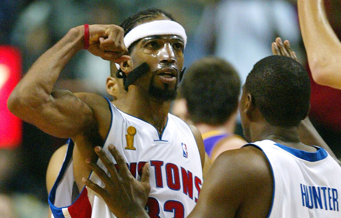 韩媒曝申裕斌总决赛将复出：膝伤未愈为世排带伤鏖战 盼冲击新纪录（韩媒称申裕斌将于总决赛复出：膝伤未愈仍为世界排名带伤拼战，力争再刷新纪录）