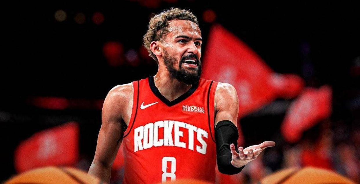 杜兰特中投精准，全场欢呼（杜兰特中距离手感爆棚，全场沸腾）