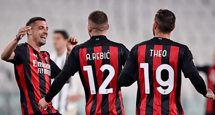 曼城大胜桑德兰，积分榜差距缩小（曼城狂胜桑德兰，联赛积分差距拉近）