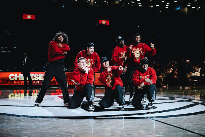 曼联旧将梅开二度：欧冠导演逆袭好戏，20场造17球太犀利（前曼联球员双响助欧冠逆袭，20战造17球火力爆棚）