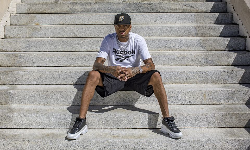 桑巴-科纳特：16岁进入莱比锡一线队的190铁棍前锋（桑巴-科纳特：16岁跻身莱比锡一线队的190cm强力前锋）