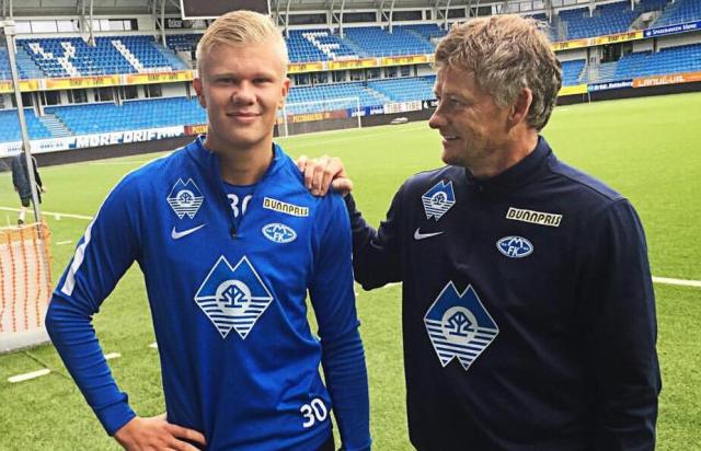 意媒：罗马谨慎应对迪巴拉伤情，计划对阵那不勒斯时让其复出（意媒：罗马谨慎处理迪巴拉伤势，拟在对阵那不勒斯时安排其复出）