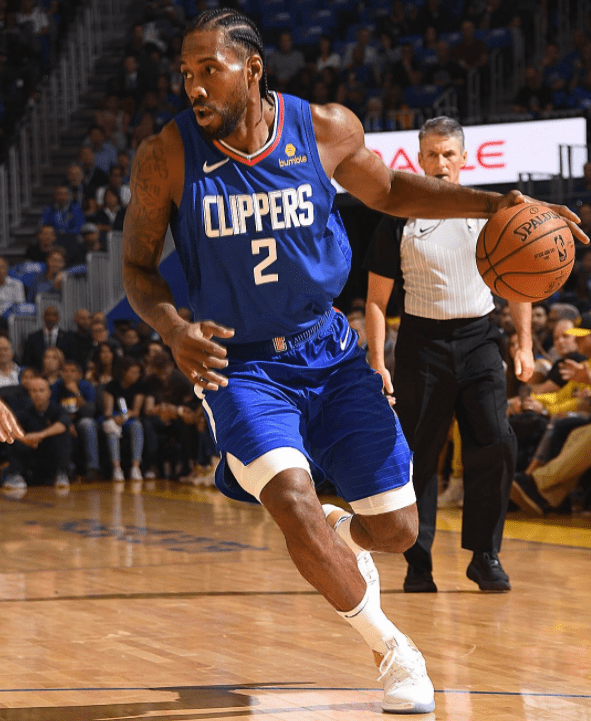 杰伦·约翰逊本赛季砍20次以上两双，比肩约基奇（杰伦·约翰逊本季两双达20+，表现媲美约基奇）