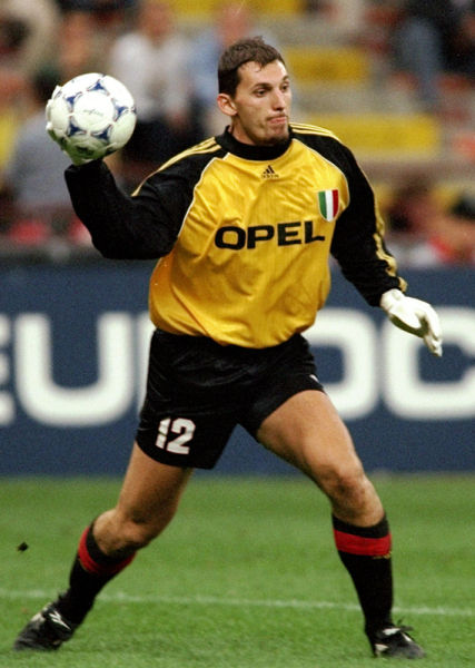 罗德里戈数据：2次射门打入1球，贡献5次关键传球（罗德里戈高效发挥：2次射门收获1球，送出5次关键传球）