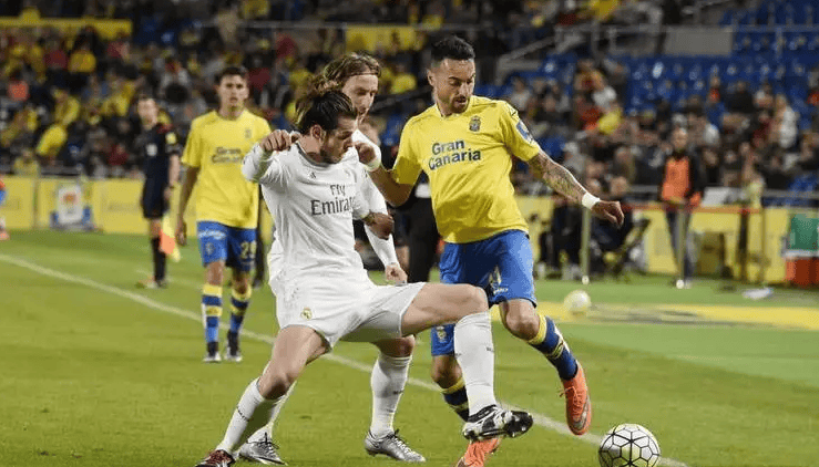 NBA交易市场动态：湖人完成外援签约,（NBA交易市场新动向：湖人敲定外援签约）