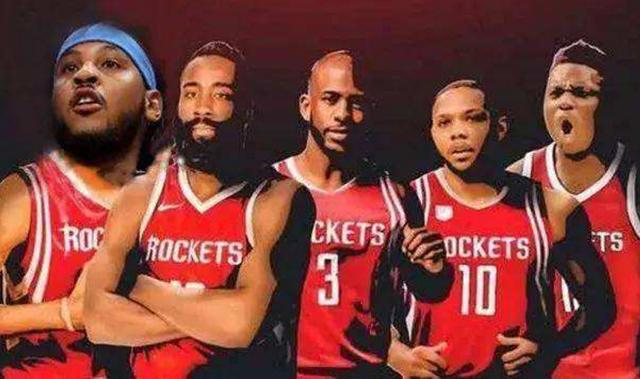 佩工：皮球先打在球员身上再弹到手上，裁判硬造了一个点球（佩工：球先中身体再碰手臂，主裁强行判点球）